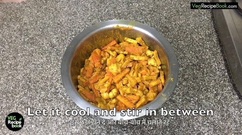 Gobhi Gajar Mooli ka Achar Recipe | Cauliflower Carrot Radish Pickle Recipe